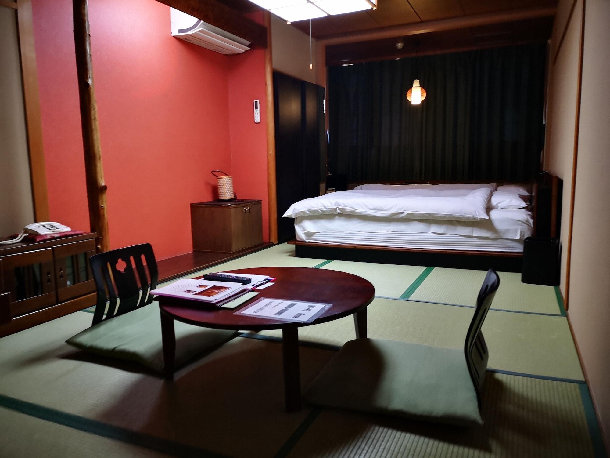 Yadoya Tsubaki Hotel Аомори Екстериор снимка