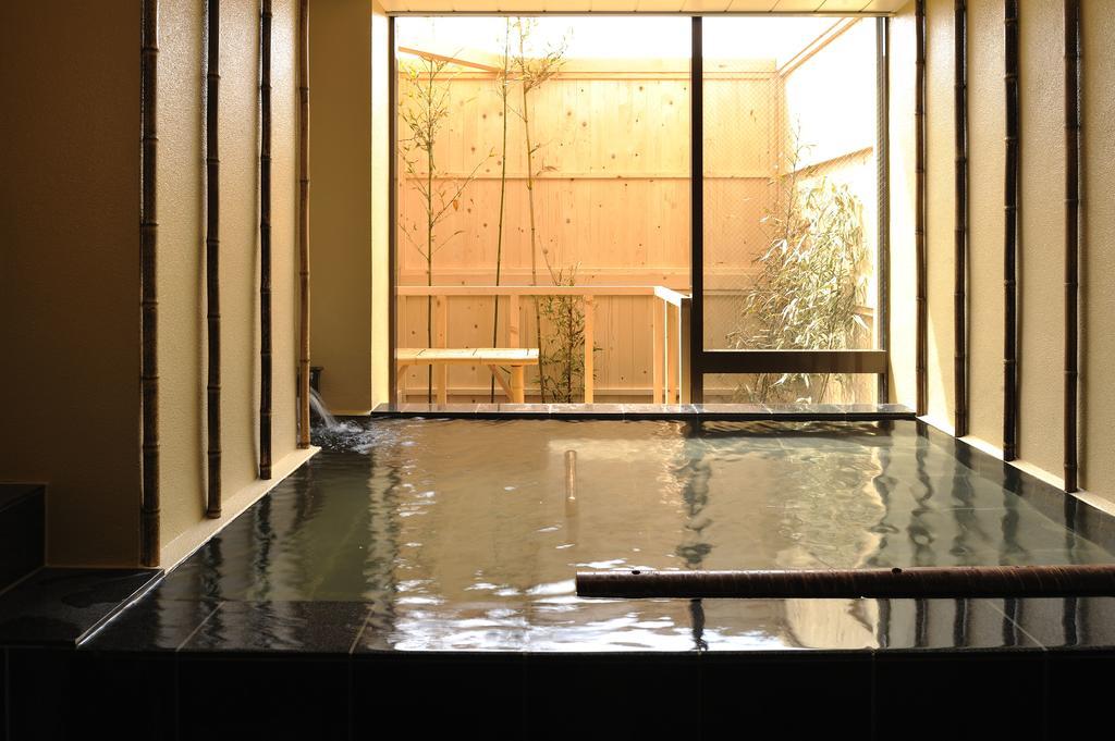 Yadoya Tsubaki Hotel Аомори Екстериор снимка